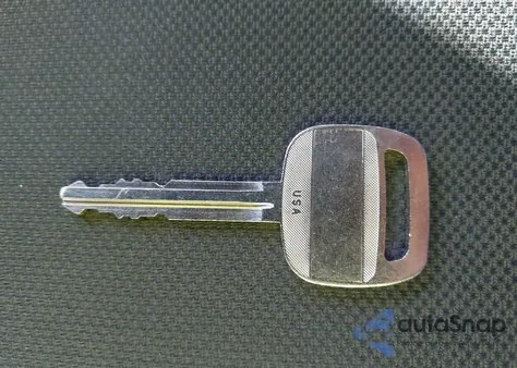 2006 Toyota Highlander V6 from USA, damaged, VIN JTEGP21A960103757